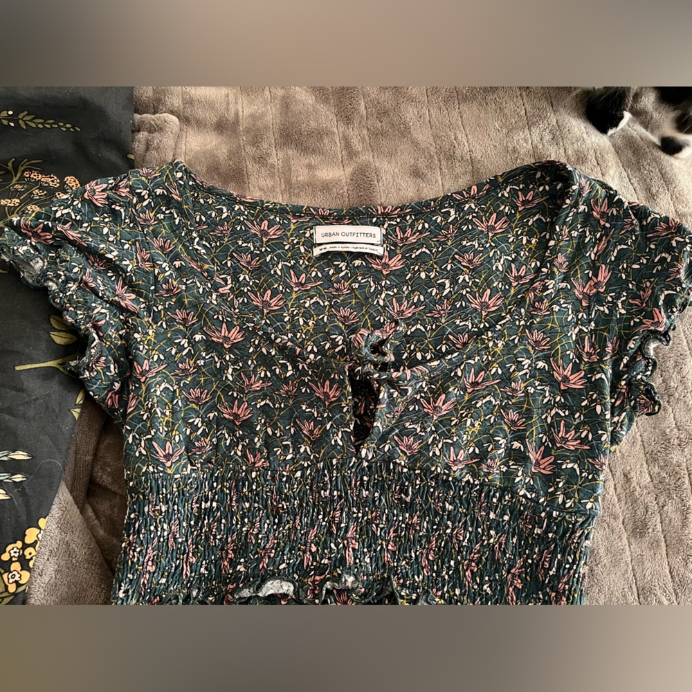 Like new urban floral dress